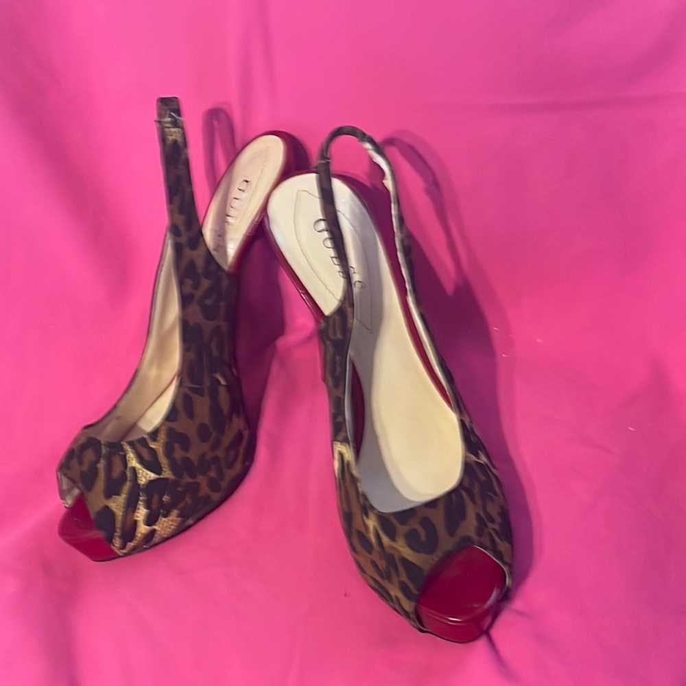 Nearly New Guess Leopard Red 3 1/2 inch heels